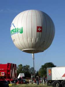 D-OCFT hot air balloon. Photograph by G Bann