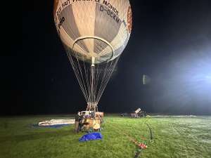 D-OCKM hot air balloon. Photograph by brad-ox