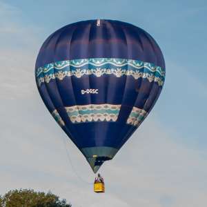 D-OGSC hot air balloon. Photograph by Dave
