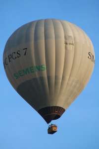 D-OSIC hot air balloon. Photograph by G Bann