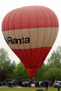 EI-BVC hot air balloon. Photograph by G Bann