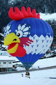 Bird hot air balloon F-GOCO (chicken, animals), added to the archive 7 September 2026. Photograph by G Bann