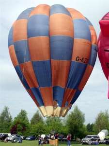 G-AZVT hot air balloon, a Cameron O-84. Photograph by Balloon Spotters Archive