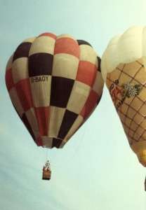 G-BAGY hot air balloon, a Cameron O-84. Photograph by Andrew Garrett
