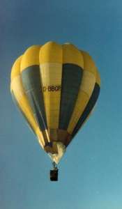 G-BBGR hot air balloon, a Cameron O-65, added to the archive 7 September 2026. Photograph by Andrew Garrett