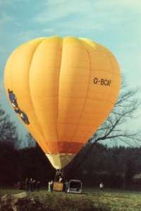 G-BCAP hot air balloon, a Cameron O-56, added to the archive 7 September 2026. Photograph by Andrew Garrett