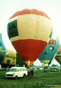 G-BDYM hot air balloon, a Skysales S-31. Photograph by Mel Kirby