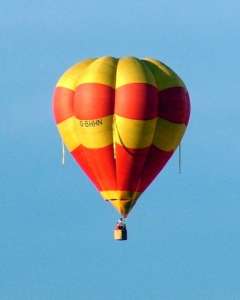 G-BHHN hot air balloon, a Cameron V-77. Photograph by Balloon Spotters Archive
