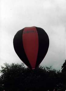 G-BHMJ hot air balloon, a Light R Avenger T200-2112. Photograph by A Gibson