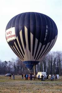G-BHYO hot air balloon, a Cameron N-77. Photograph by Mike Clarke
