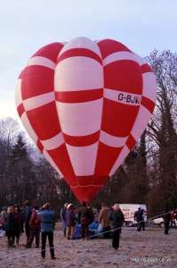 G-BJWJ hot air balloon, a Cameron V-65. Photograph by Mike Clarke