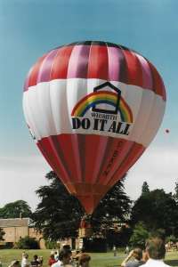 G-BKPN hot air balloon, a Cameron N-77. Photograph by Ernest Lee