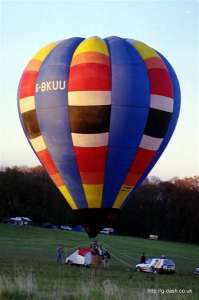 G-BKUU hot air balloon, a Thunder AX7-77. Photograph by Mike Clarke