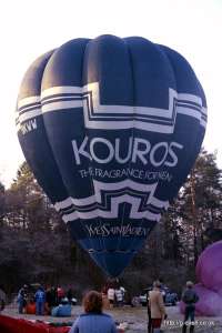 G-BKWW hot air balloon, a Cameron O-77. Photograph by Mike Clarke