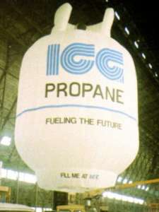 G-BLGK hot air balloon, a Cameron Propane Bottle. Photograph by Mel Kirby