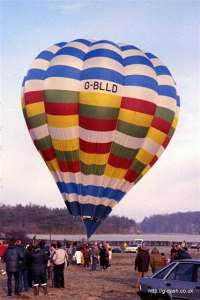 G-BLLD hot air balloon, a Cameron O-77. Photograph by Mike Clarke
