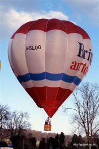 G-BLOG hot air balloon, a Cameron O-77. Photograph by Mike Clarke