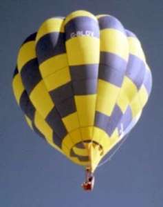 G-BLOV hot air balloon, a Thunder AX5-42 S1. Photograph by Mel Kirby