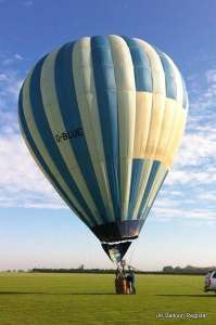 G-BLUE hot air balloon, added to the archive 27 August 2026. Photograph by Damian Busby
