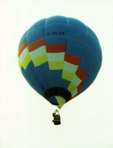G-BLVB hot air balloon, an Airtour AH-56. Photograph by Mel Kirby