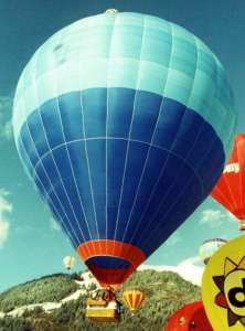 G-BLXB hot air balloon, a Colt 240A. Photograph by Mel Kirby