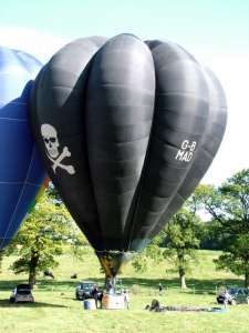 G-BMAD hot air balloon, a Cameron V-77. Photograph by Balloon Spotters Archive