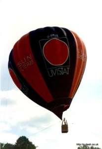 G-BMJZ hot air balloon, a Cameron N-90, added to the archive 7 September 2026. Photograph by G Duke