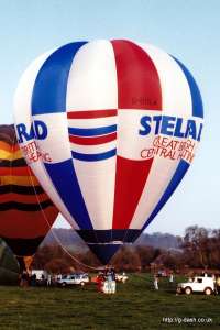 G-BMLW hot air balloon, a Cameron O-77. Photograph by Mike Clarke