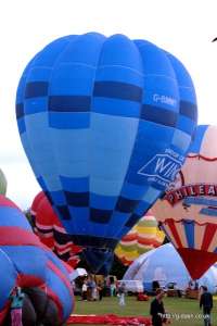 G-BMMY hot air balloon, a Thunder AX7-77. Photograph by Mike Clarke