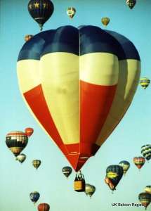 G-BMOU hot air balloon, a Cameron V-77. Photograph by Mel Kirby