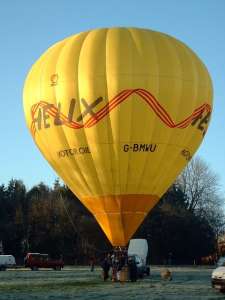 G-BMWU hot air balloon, a Cameron N-42. Photograph by Balloon Spotters Archive