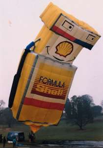 G-BNFJ hot air balloon, a Cameron PUMP-70. Photograph by Chris Lane