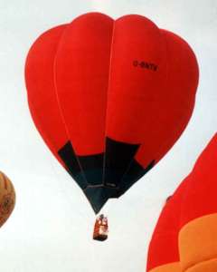 G-BNTW hot air balloon, a Cameron V-77. Photograph by Bill Teasdale