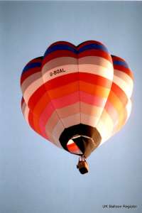 G-BOAL hot air balloon, added to the archive 27 August 2026. Photograph by Bob Garnett