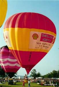 G-BOJU hot air balloon, a Cameron N-77. Photograph by G Duke