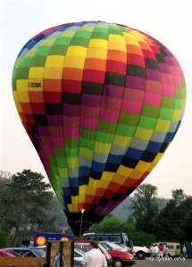 G-BONK hot air balloon, a Thunder AND Colt Colt 180A. Photograph by Andy Davey
