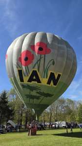 G-BORN hot air balloon, a Cameron N-77. Photograph by Dave