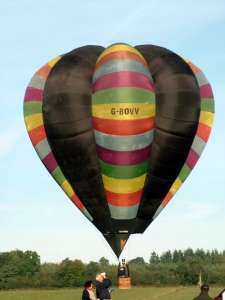 G-BOVV hot air balloon, a Cameron V-77. Photograph by Balloon Spotters Archive
