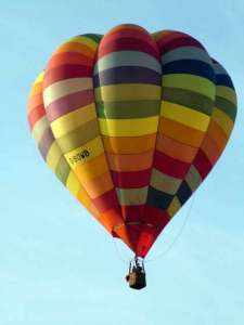 G-BOWB hot air balloon, a Cameron V-77. Photograph by Balloon Spotters Archive