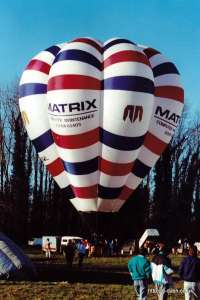 G-BOWL hot air balloon, a Cameron V-77. Photograph by Mike Clarke