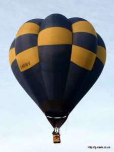 G-BOWV hot air balloon, a Cameron V-65. Photograph by Pat Whymer