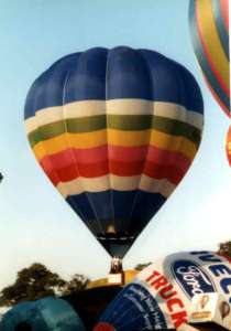 G-BOXG hot air balloon, a Cameron O-77. Photograph by Paul Coman