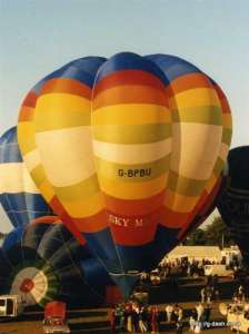 G-BPBU hot air balloon, a Cameron V-77. Photograph by G Duke