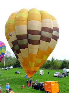 G-BPBW hot air balloon, a Cameron O-105. Photograph by Balloon Spotters Archive