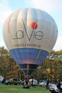 G-BPDE hot air balloon, a Thunder AND Colt Colt 56A. Photograph by G Bann