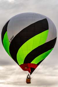 G-BRAP hot air balloon, a Yarrow J Thermal Aircraft 104. Photograph by Dave