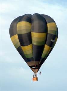 G-BRFE hot air balloon, a Cameron V-77. Photograph by Balloon Spotters Archive