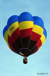 G-BRMI hot air balloon, added to the archive 27 August 2026. Photograph by Paul Coman