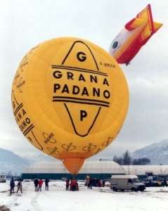 G-BRZU hot air balloon, a Thunder AND Colt Colt Flying Cheese. Photograph by slowfly.it