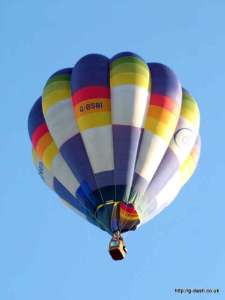 G-BSBI hot air balloon, a Cameron O-77. Photograph by Balloon Spotters Archive